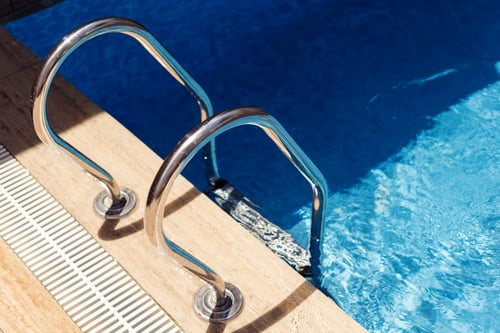 How Long Pool Equipment Really Lasts in South Florida